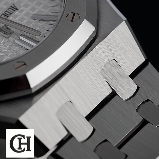 Audemars Piguet Royal Oak 15403IP.OO.1220IP.01 Audemars Piguet Royal Oak White Dial black background