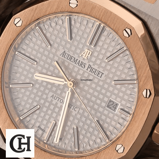 Audemars Piguet Royal Oak 15400SR.OO.1220SR.01 Perfect Edition audemars piguet royal oak self winding two tone 15400SR man Audemars Piguet Automatıc White Dial close analog view