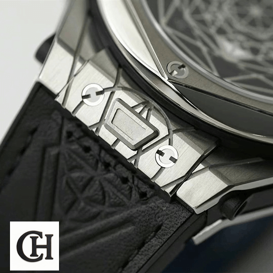 Hublot Big Bang Sang Blue 415.NX_.1112.VR black rubber bracelet