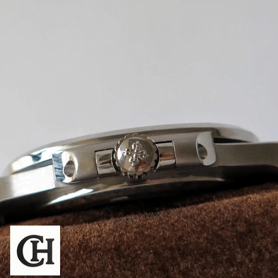 Patek Philippe Nautilus 57111A-011 Steel Case side view
