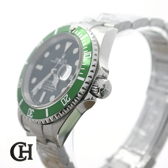 Rolex Submariner 16610LV "Kermit" Precision rolex submariner 16610LV MK2 rightside Rolex Submariner Date Kermit Black Dial Green Bezel 16610LV MK2