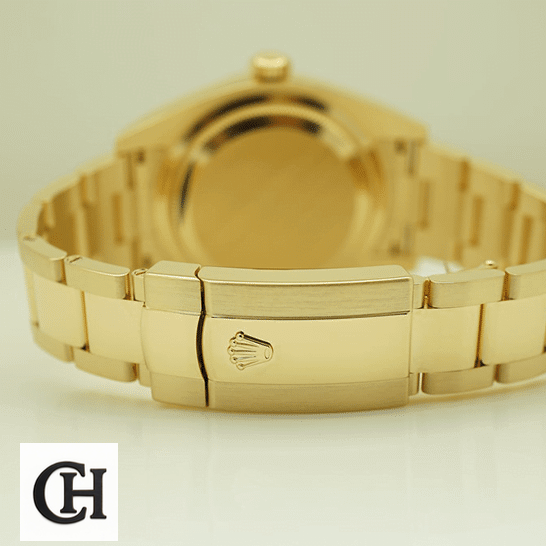 Rolex Sky-Dweller 326938-0004 "Yellow Gold" rolex sky dweller black man Rolex Sky-Dweller Yellow Gold Bracelet 326938-0004 Oyster Fold Clasp on the Rolex Logo