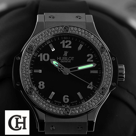 Hublot Big Bang Steel 361.SX.1270.RX.1104 "Diamond Bezel" Ultra hublot big bang steel black dial diamond bezel 361 SX 1270 RX 1104 front night Hublot 361_SX_1270_RX_1104 Big Bang Steel Black Diial dial phosphor