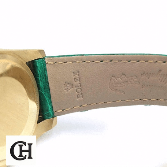 Rolex Day-Date 118138-0003 "Green Dial" Superior rolex day date118138 0003 Rolex Day-Date 118138-0003 Gold Case & back of the green bracelet