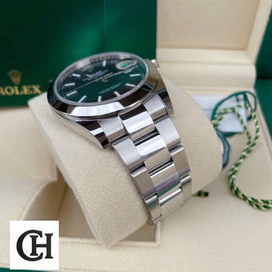 Rolex Day-Date 228206 Rolex Day-Date 228206 KW Oyster in the Rolex Box