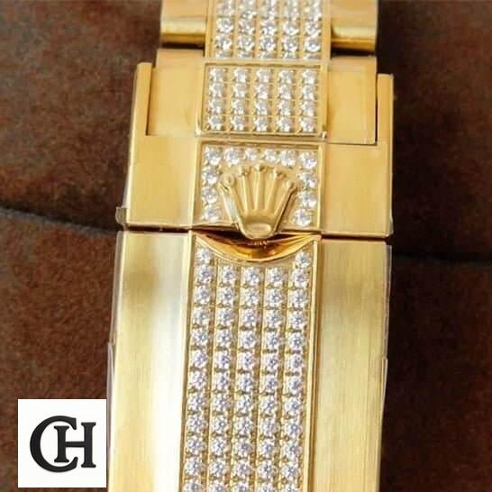 Rolex GMT-Master II 116718LN Rolex GMT-Master II 116748SANR Yellow Gold with Gem-Set Oyster Bracelet