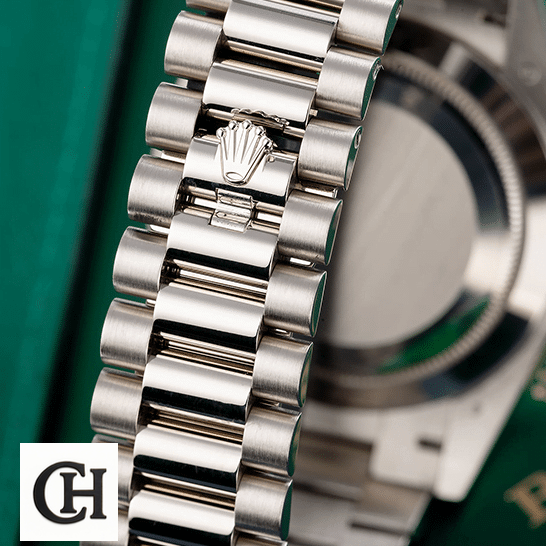Rolex Day-Date 228239-0002 Rolex Day-Date 40 228239 Oyster Bracelet on the Rolex Logo