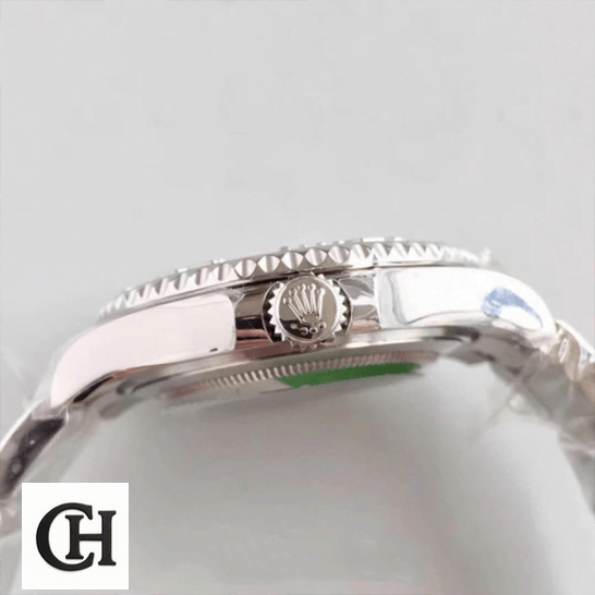 Rolex Yacht-Master 116622 Rhodium Supreme rolex yacht master 268622 steel platinum automatic grey rhodium dial case unitedluxurynet 2 Rolex 268622 Steel Platinum Crown / Push Button
