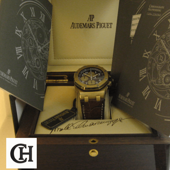 Audemars Piguet Royal Oak Offshore 26007BA.OO.D088CR.01 Audemars Piguet Royal Oak 26007BA.OO_.D088CR.01 in the ap box