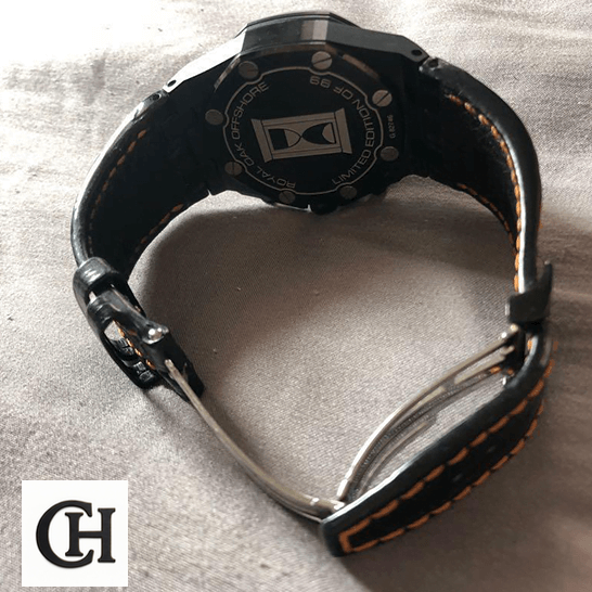 Audemars Piguet Royal Oak Offshore 26170ST.OO.D305CR.01 "Navy" High-End audemars piguet royal oak offshore 26200SN.OO.D101CR.01 back Audemars Piguet Royal Oak Offshore 26200SN.OO_.D101CR.01 opened clasp