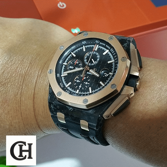 Audemars Piguet Royal Oak Offshore 26406FR.OO.A002CA.01 audemars_piguet_oak_offshore_queen_elizabeth_unitedluxury_hand