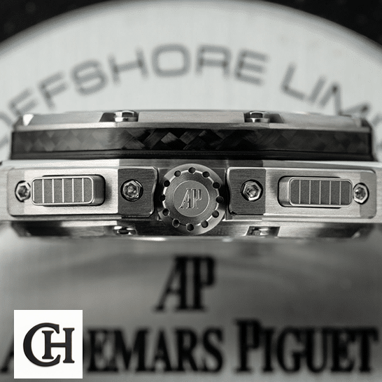 Audemars Piguet 26030IO.OO_.D001IN.01 side view crown / push button