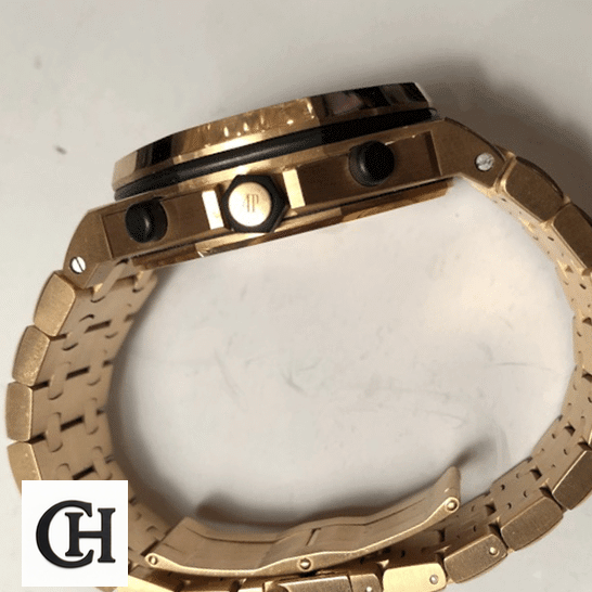 Audemars Piguet Royal Oak Offshore 26170OR.OO.1000OR.01 "The Brick" Authentic audemarspiguet royaloakoffshore 26170OR.OO.1000OR.01 rightside audemarspiguet-royaloakoffshore-26170OR.OO_.1000OR.01-rightside