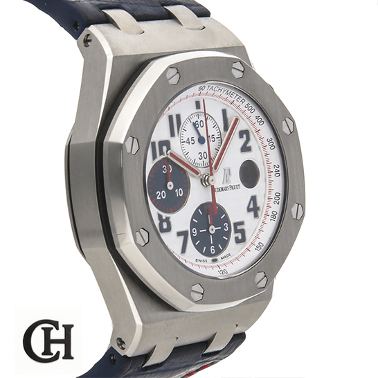 Audemars Piguet Royal Oak Offshore 26208ST.OO.D305CR.01 Ap Royal Oak 26208ST.OO_.D305CR.01 White Dial left side view white background