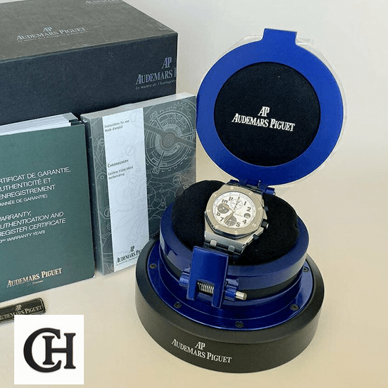 Audemars Piguet Royal Oak Offshore 26208ST.OO.D305CR.01 Audemars Piguet Royal Oak 26208ST.OO_.D305CR.01 White Dial in the box