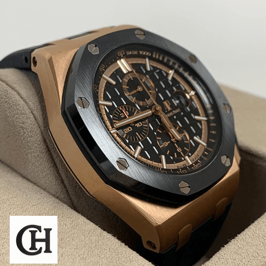 Audemars Piguet Royal Oak Offshore 26208ST.OO.D305CR.01 Audemars Piguet Royal Oak 26401RO Black Bezel side view in the box