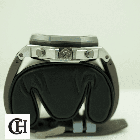 Audemars Piguet Royal Oak Offshore 26470IO.OO.A006CA.01 audemarspiguet-royaloakoffshore-26470IO.OO_.A006CA.01-rightside