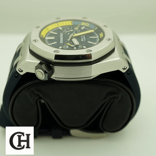 Audemars Piguet Royal Oak Offshore 26703ST.OO.A027CA.01 "Diver Chronograph" audemarspiguet royaloakoffshore 26703ST.OO.A027CA.01 leftside audemarspiguet-royaloakoffshore-26703ST.OO_.A027CA.01-leftside