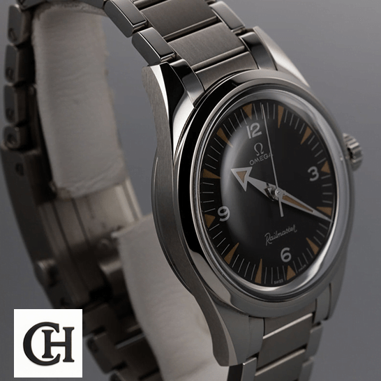 Omega Seamaster Black Dial 220.10.38.20.01.002 side view