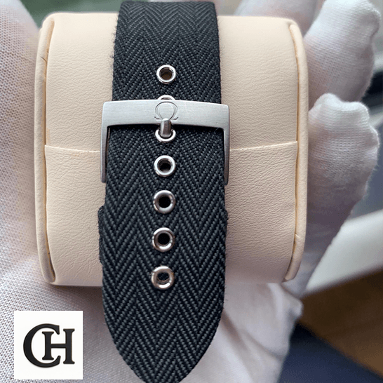 Omega Railmaster Co-Axial Master Chronometer Black Dial 220.12.40.20.01.001 Detailed omega seamaster 220.12.40.20.01 clasp Omega 220.12.40.20.01 Black Buckle Bracelet steel clasp