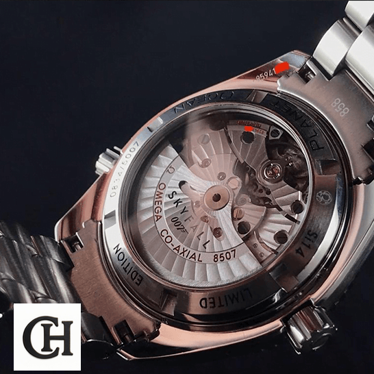 Omega Seamaster Planet Ocean 232.30.42.21.01.004 "James Bond" Authentic omega seamaster planet ocean 232.30.42.21.01.004 back Omega Seamaster Planet Ocean 232.30.42.21.01.004 Steel Case