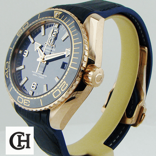Omega Seamaster Planet Ocean Steel 215.63.44.21.03.001 Premium omega seamaster planet ocean steel 215.63.44.21.03 right Omega Seamaster Planet Ocean Steel Blue Dial side view