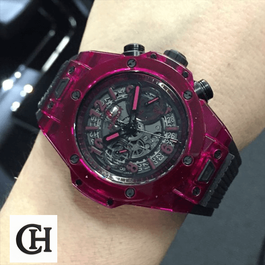 Hublot 411.JR_.4901.RT Big Bang Red Bezel and Case on the man wrist