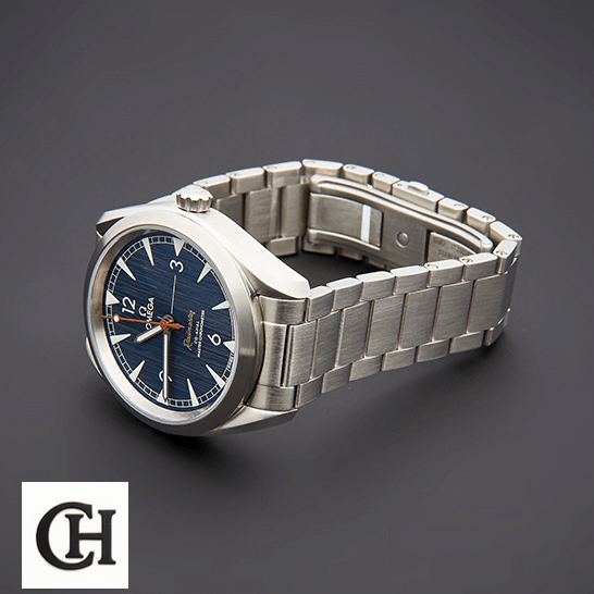 Omega Seamaster 220.10.40.20.03.001 Blue Dial Steel Oyster grey background