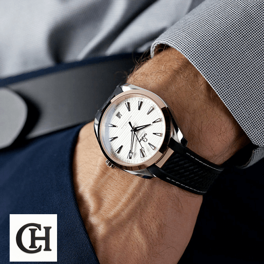 Omega Seamaster Aqua Terra 220.22.41.21.02.001 Supreme omega seamaster 220.22.41.21.02.001 wrist Omega Seamaster 220.22.41.21.02.001 Black Rubber on the man wrist