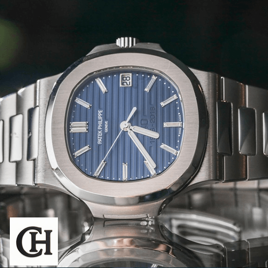 Patek Philippe Nautilus 5711/1P Platinum First-Class patek philippe nautilus steel 5711 1P blue dial man Patek Philippe Nautilus Steel Blue Dial 5711-1P black background