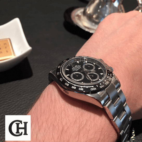 Rolex Daytona 116500LN Rolex Daytona 116500ln-0002 Stainless Steel Oyster on his arm
