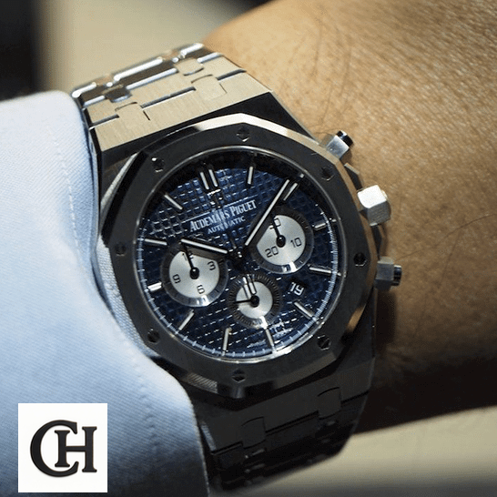 AP Royal Oak Chronograph 26331ST Supreme Audemars Piguet Royal Oak Blue Dial Steel on the man wrist push button