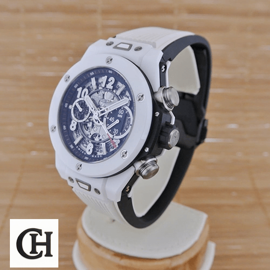 Hublot Big Bang Unico Hublot Big Bang White Rubber Bracelet on the stand push button