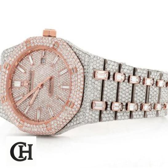 AP Royal Oak Iced Out Two-Tone 15400SR.OO.1220SR.01 Master audemars piguet selfwinding left Two tone Ap Diamond horizontal and white backgorund view