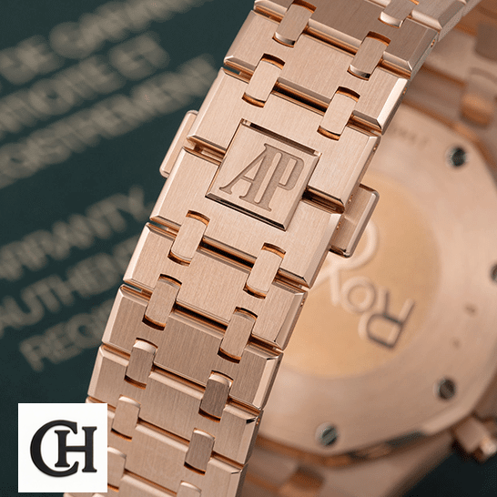 Audemars Piguet Royal Oak 26331OR.OO.1220OR.01 Premium audemars piguet royal oak grande tapisserie dial 26331OR.OO.1220OR.01 left Audemar Piguet Royal Oak Rose Gold Stainless Steel Bracelet upside view