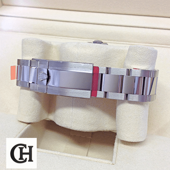 Rolex GMT-Master II 116719BLRO Rolex GMT-Master II 116719BLRO Oyster Bracelet Fold Clasp on the Rolex Logo