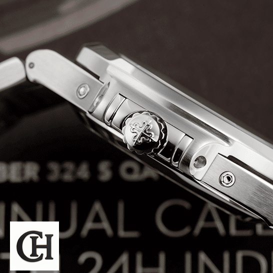 patek_philippe_nautilus_5726_white_dial_box