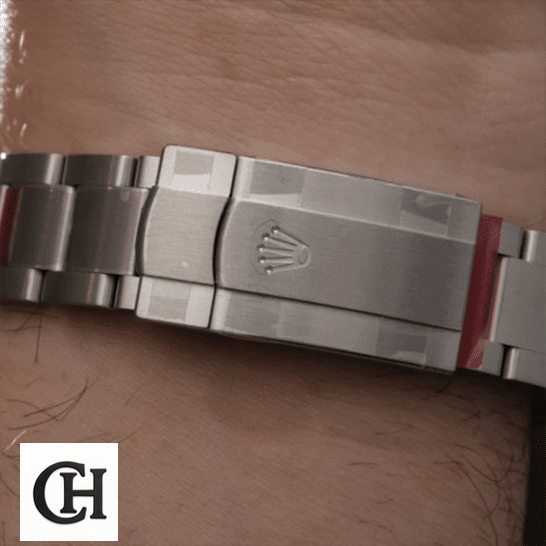 Rolex Oyster Perpetual 124300 Rolex Perpetual 124300 Oyster Bracelet Fold Clasp on the Rolex Logo