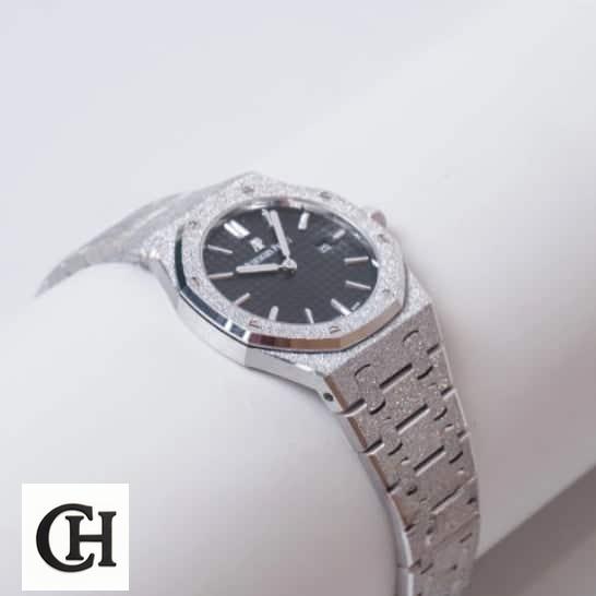 Audemars Piguet Royal Oak 67653BC.GG.1263BC.02 AP Frosted White Gold 67653BC.GG.1263BC.02 Iced Out