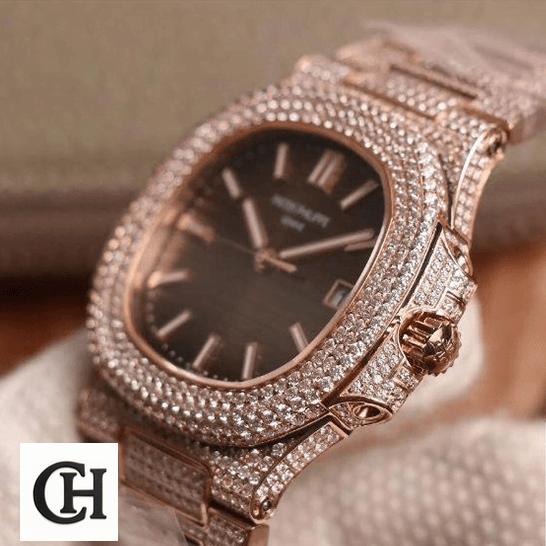 Patek Philippe Nautilus 5711 Patek Philippe Nautilus Jumbo Iced Out 5711-R8 side view