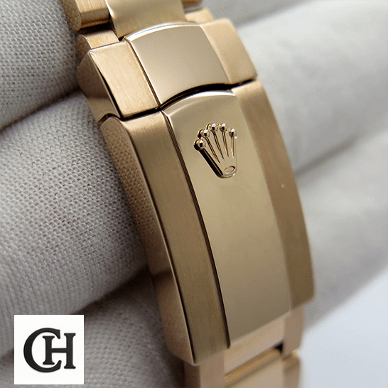 Rolex Sky-Dweller 326935 Rolex Sky-Dweller Rose Gold Fold Clasp on the Rolex Logo 326935-0005