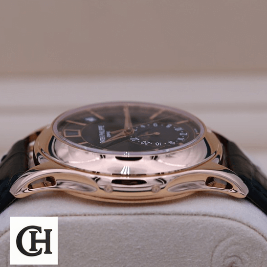 Patek Philippe Annual Calendar 5205R-010 Patek Philippe Annual Calendar 5205R-010