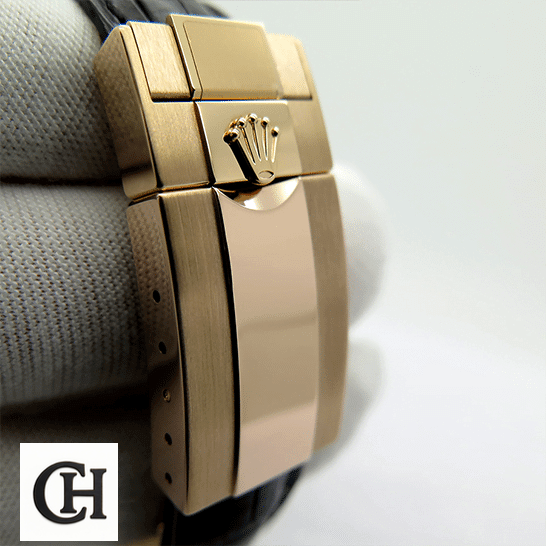 Rolex Cosmograph Daytona 116515LN-0003 Fold Clasp on the Rolex Logo