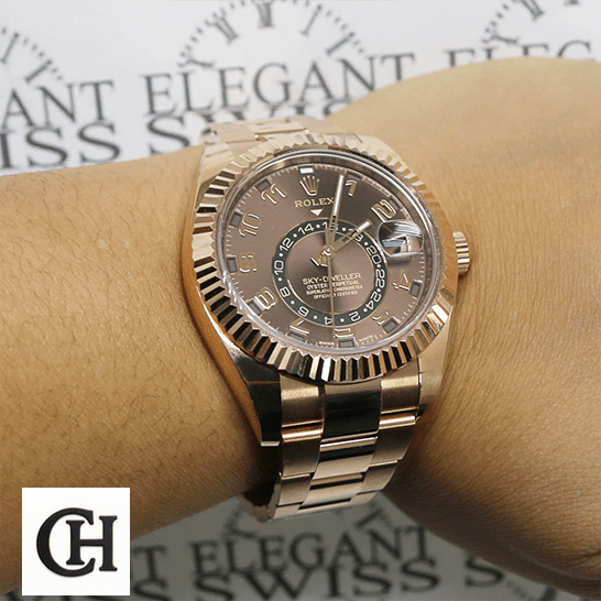 Rolex Sky-Dweller 326935 Rolex Sky-Dweller Chocolate Dial Rose Gold 326935-0003 Oyster on his arm