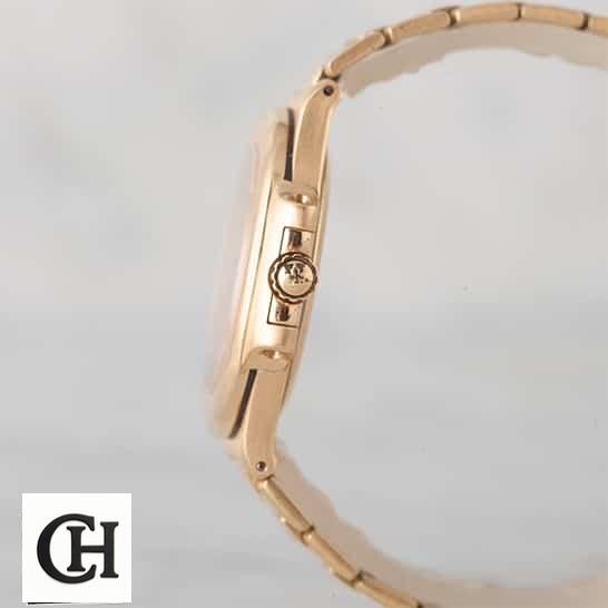 Patek Philippe Nautilus 3700 "Vintage" Handcrafted sa Patek Philippe Nautillus Vintage Gold Gold Crown Pusher