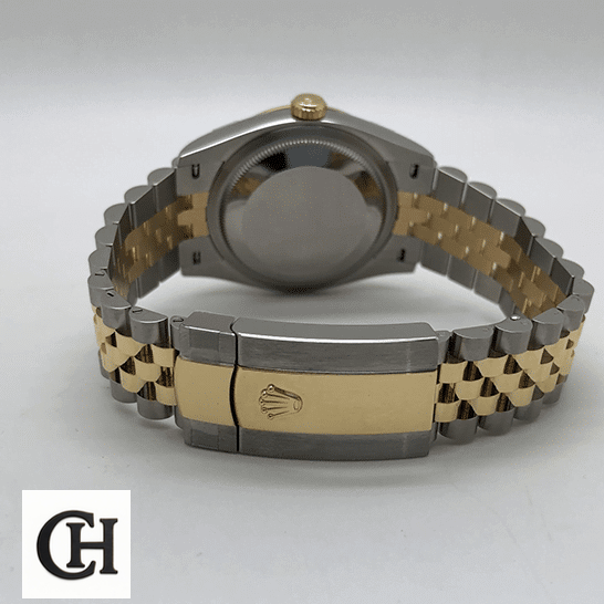 Rolex Datejust 36 Wimbledon Two Tone Jubilee Fold Clasp on the Rolex Logo