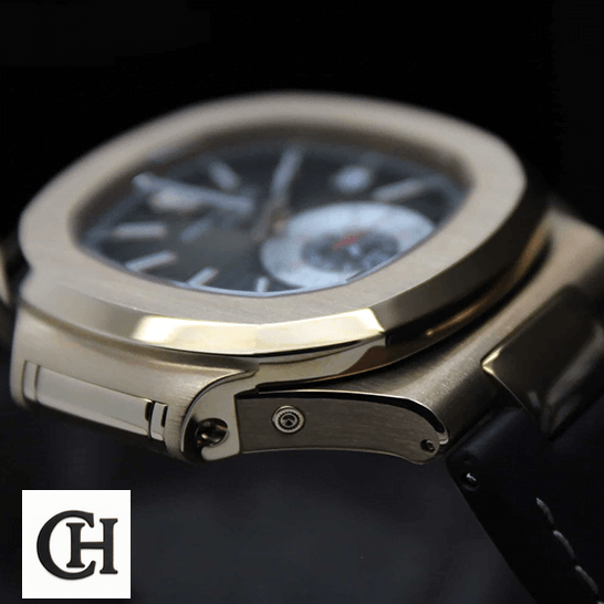Patek Philippe Nautilus Chronograph Flyback 5980R-001 Patek Philiippe Nautilus Rose Gold 5712R-0001 side view