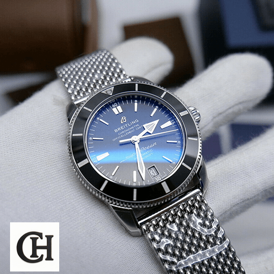 Breitling Superocean Heritage II B20 AB2020121B1A1 "Black Dial" Supreme breitling superocean heritage AB2010121B1A1 tiltedleft Breitling Superocean Heritage AB2010121B1A1 Black Dial on the hand