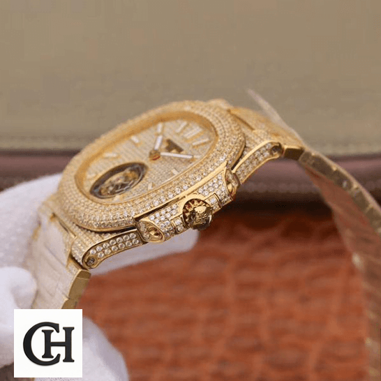 Patek Philippe Nautilus 5711/1A-018 Patek Philippe Tourbillion 5711 side view