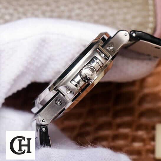 patek-grey-leather